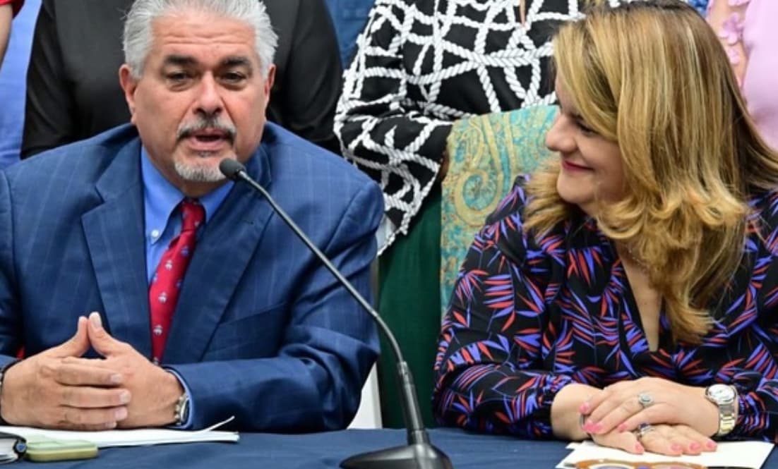 PNP celebra baja en el costo de la gasolina 