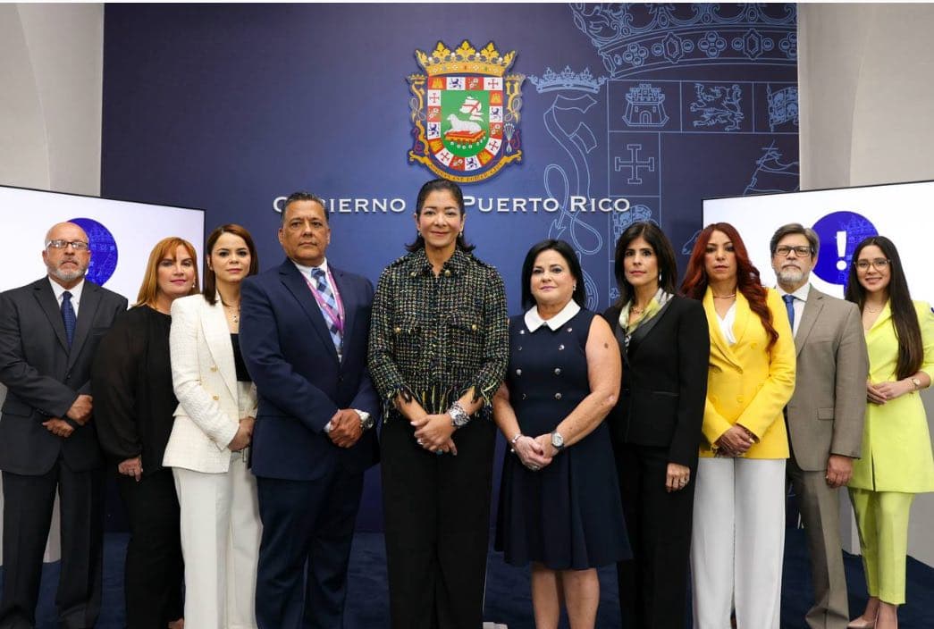 Secretaria de Justicia presenta a su equipo de trabajo