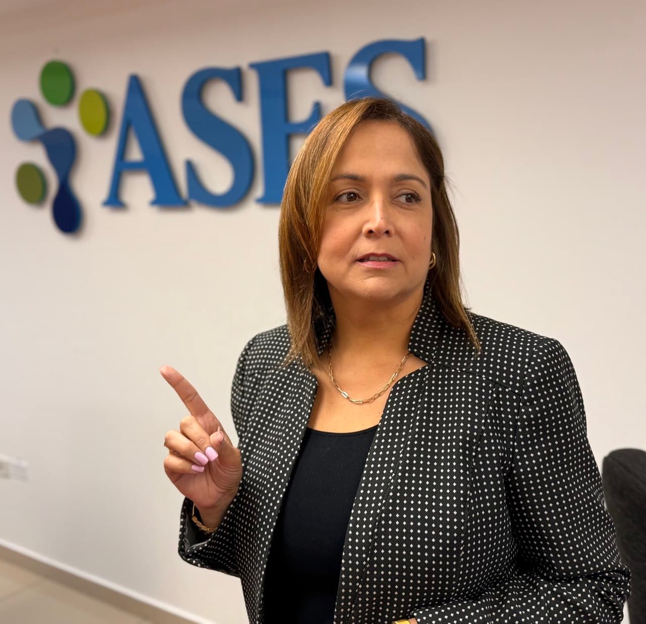 ASES activa plan correctivo tras señalamientos del Contralor
